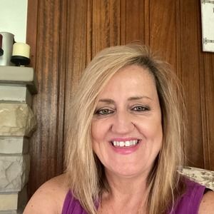 Meet your Posher, Frances